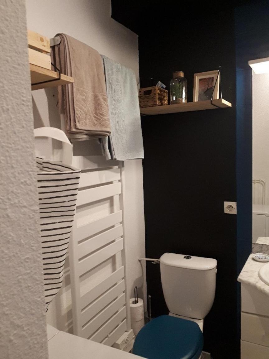 Talence, studio cosy 27 M2, Bordeaux 10 mn en tram Apartment in Bordeaux