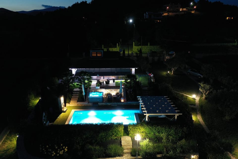 Bird's eye view, Pool view, Swimming pool