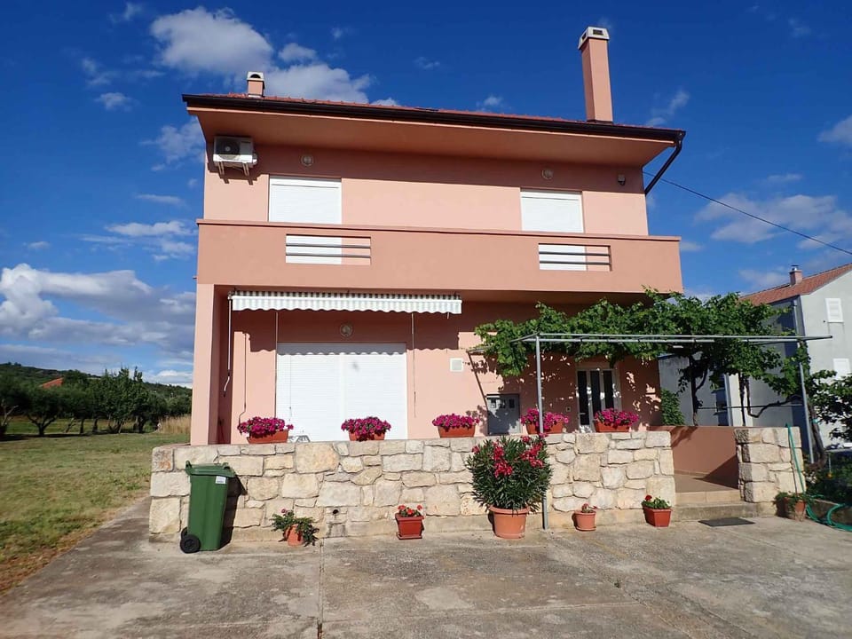 Property building, Summer