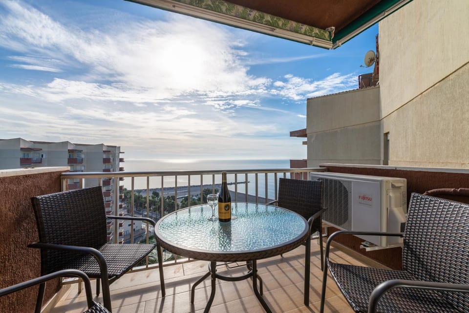View (from property/room), Balcony/Terrace, Sea view