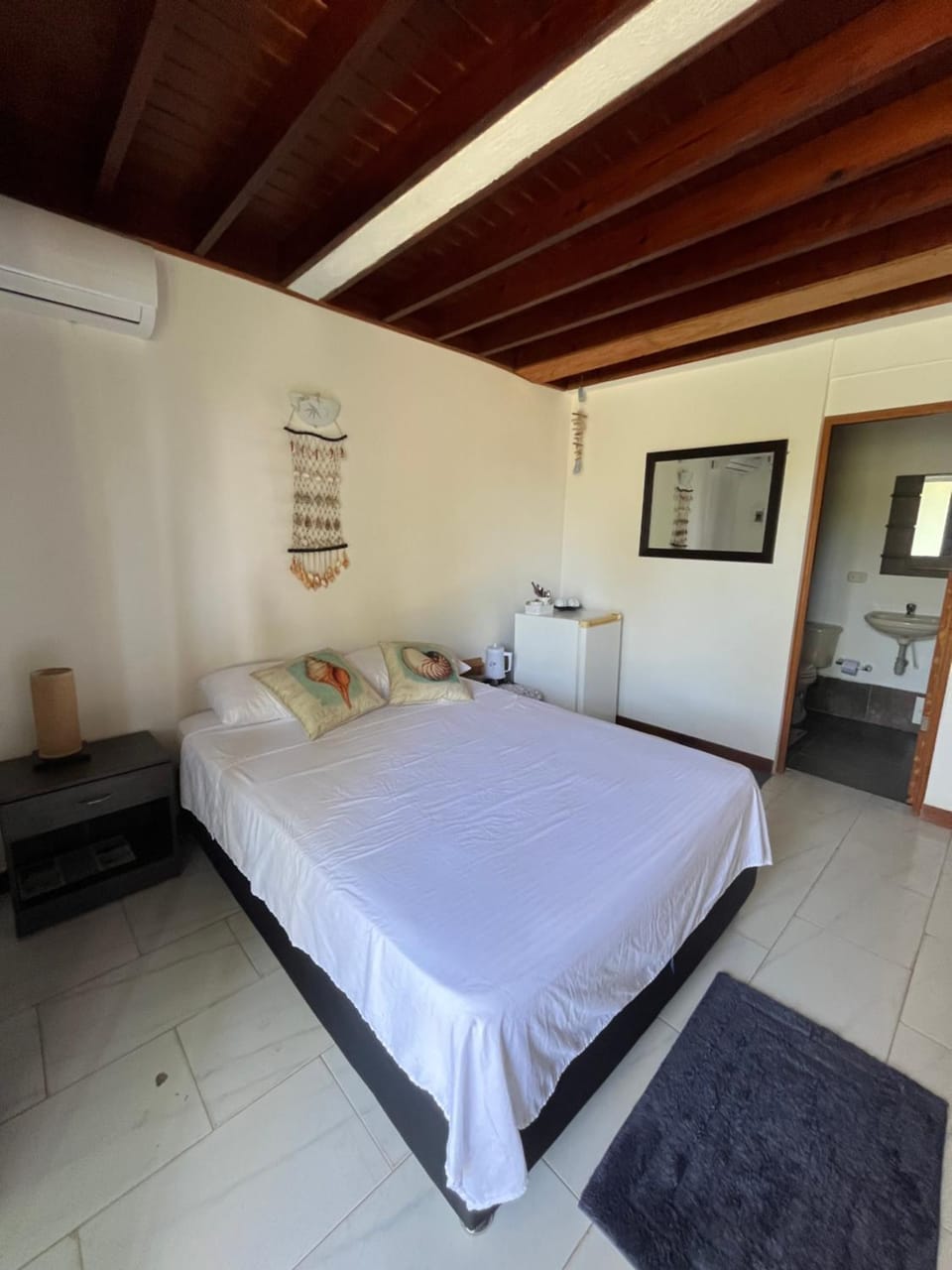 habitación privada con jardín cerca a la playa Vacation rental in San Andres