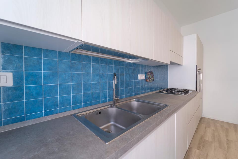 Kitchen or kitchenette, pet friendly, stove