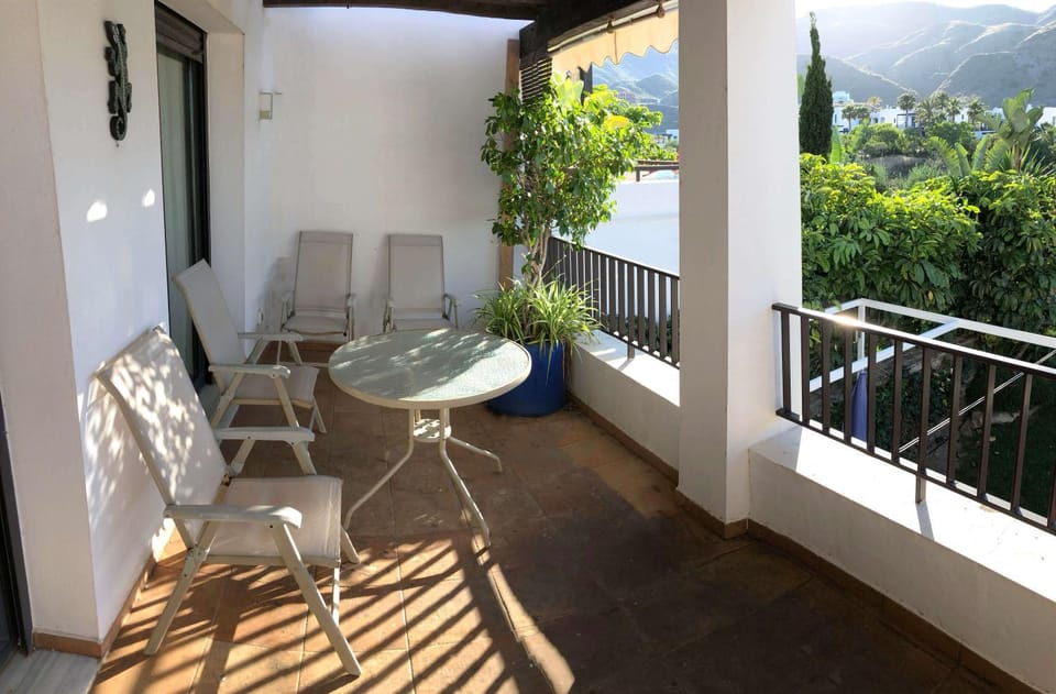 Balcony/Terrace, Balcony/Terrace