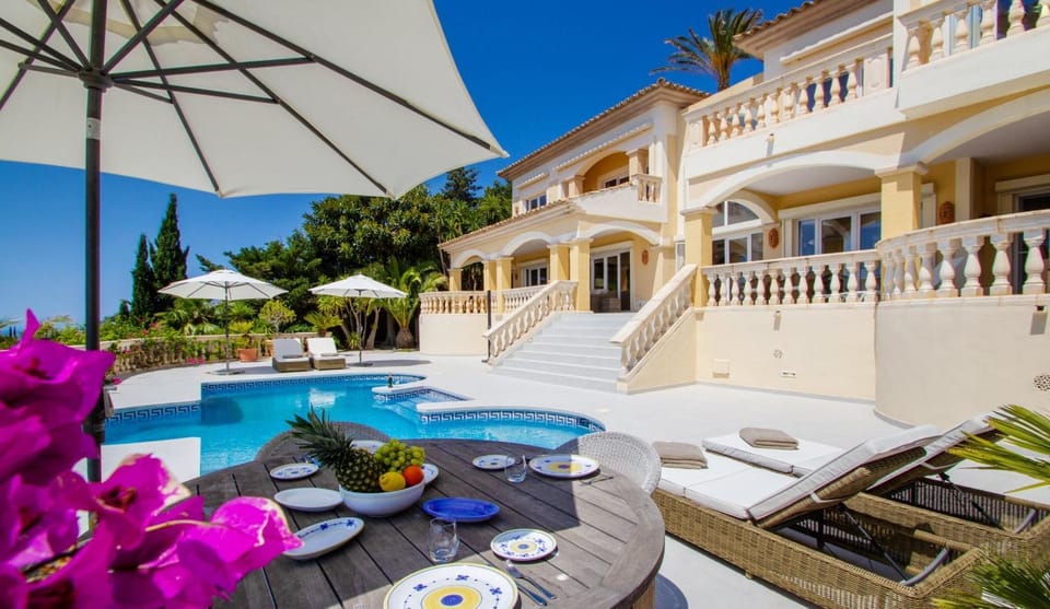 Pool view