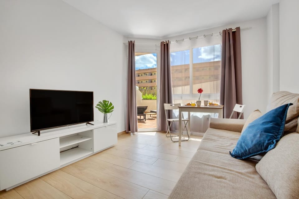 Vistamarina B105 by IVI Real Estate Apartment in Torremolinos