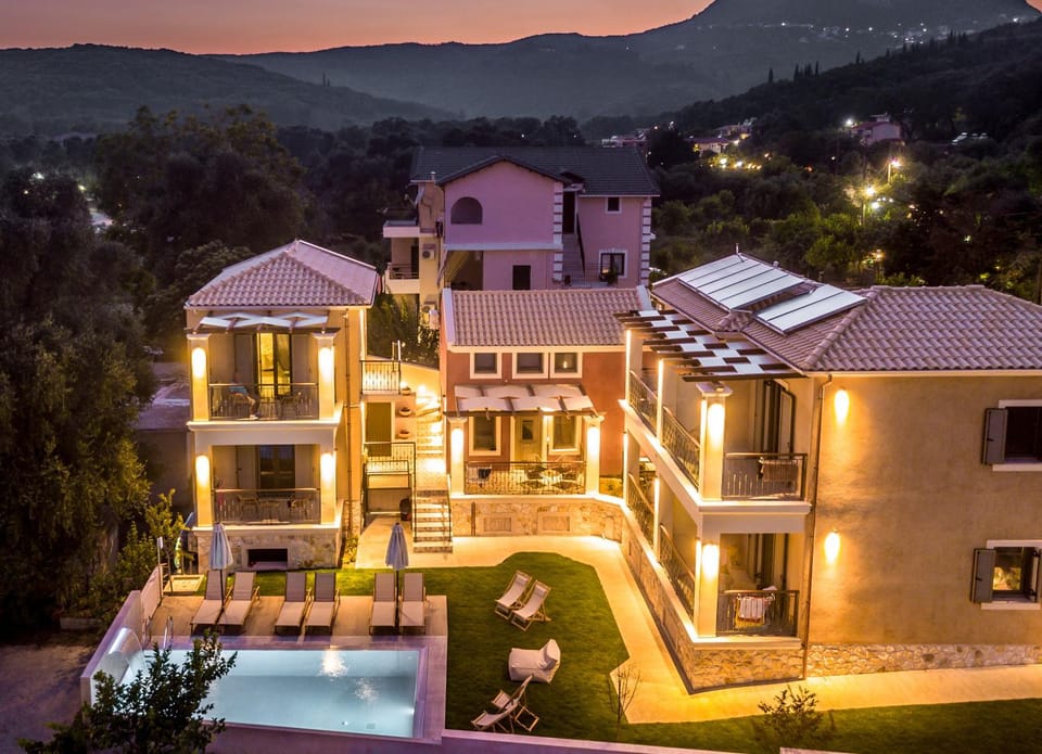 Perla Luxury Living Apartment in Peloponnese, Western Greece and the Ionian