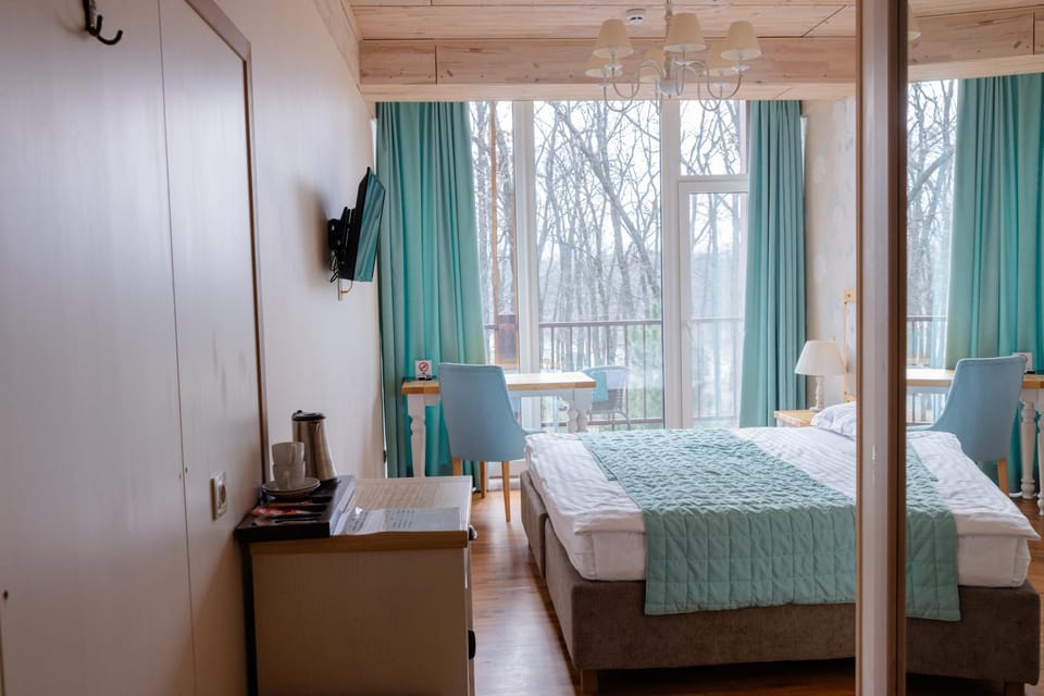 Парк-Готель "Золотий Пляж" Hotel in Dnipropetrovsk Oblast