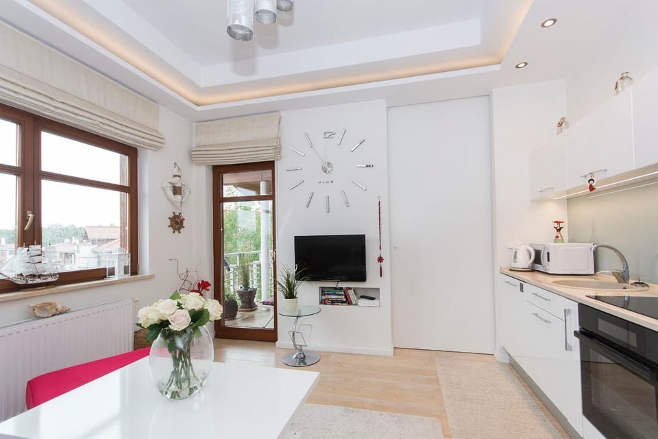 TV and multimedia, Kitchen or kitchenette