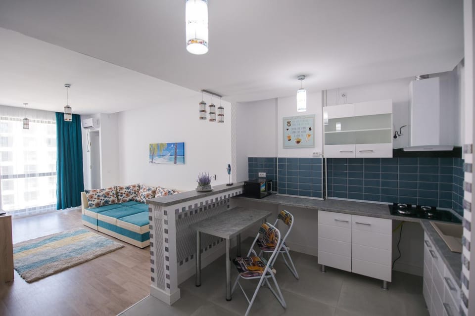 Kitchen or kitchenette, Living room, Dining area