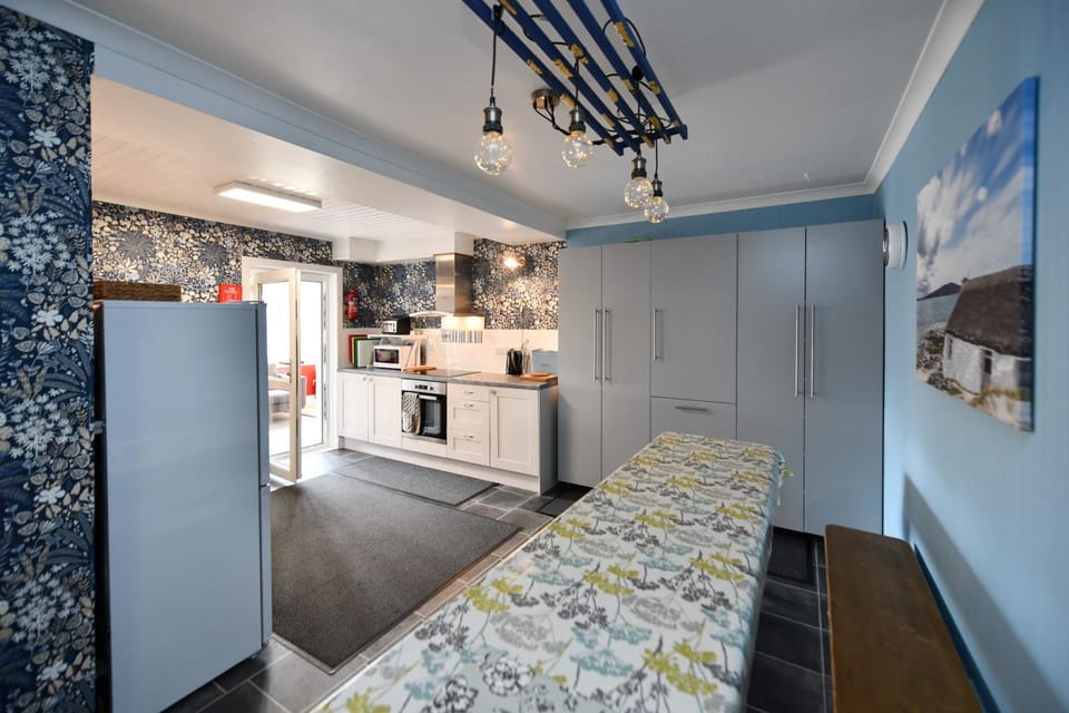 Lochans Lodge Apartment in England