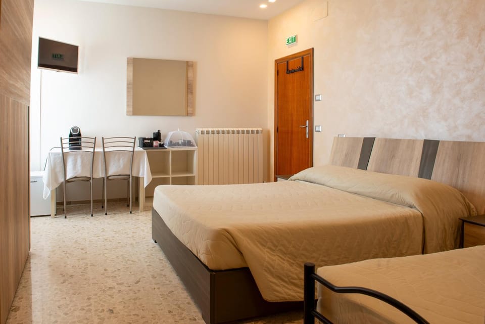 Alba sul Mare Guest House Bed and Breakfast in Marche