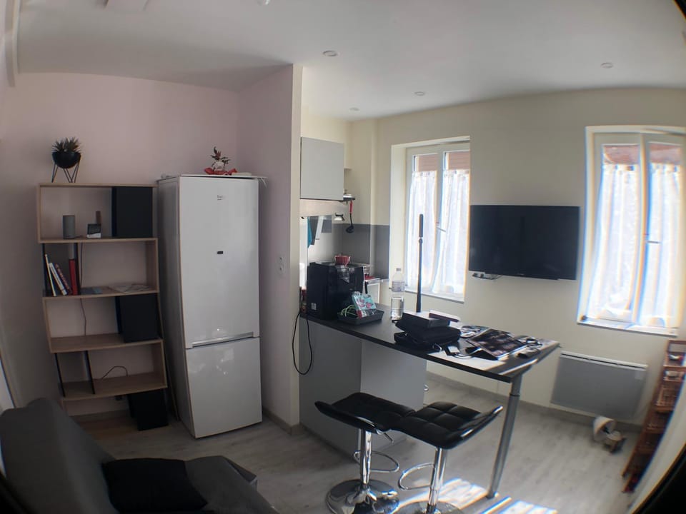 appartement lisieux calme très bien équipé Apartment in Lisieux