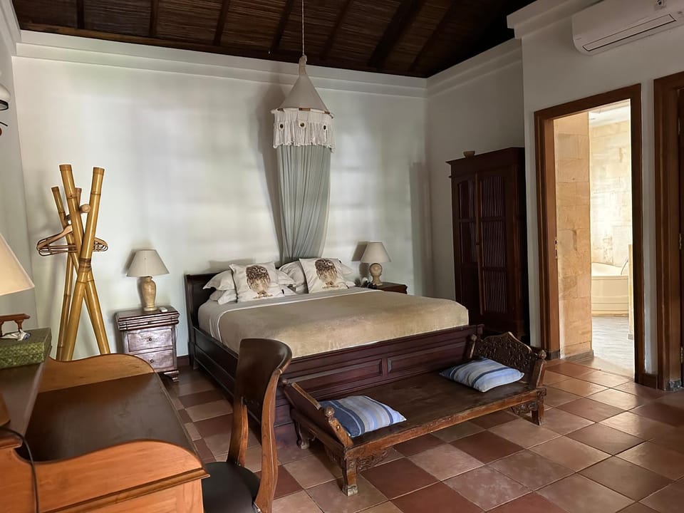 Bale Asri Bukit Jimbaran Vacation rental in Kuta Selatan