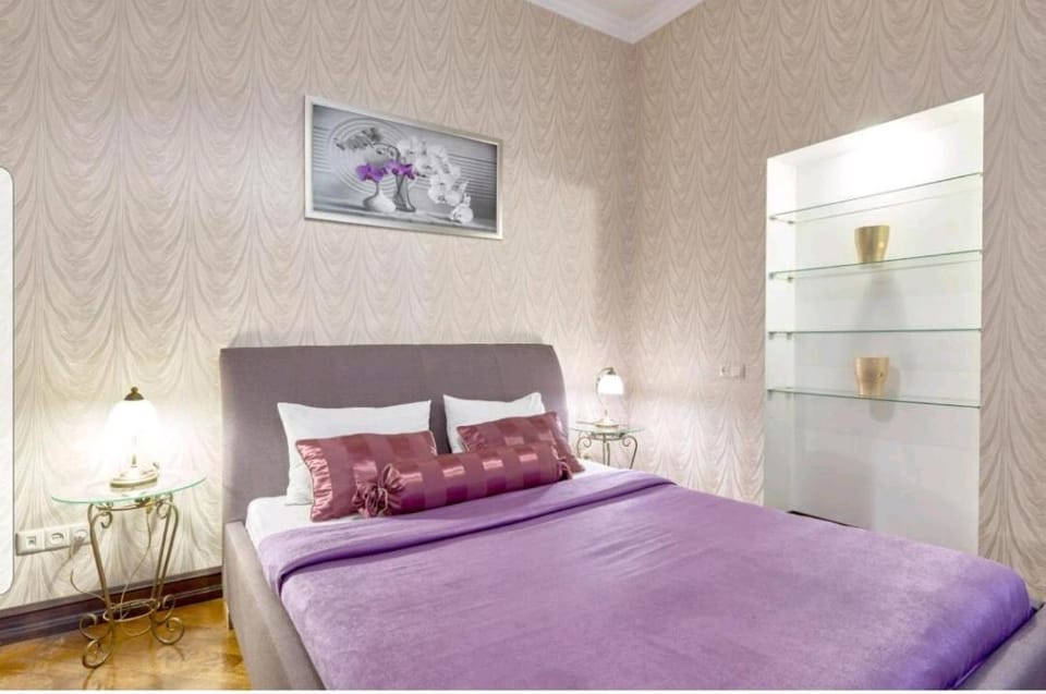 2 спальни и гостинная ( Бассейная 5а, Арена Сити) Apartment in Kiev City - Kyiv