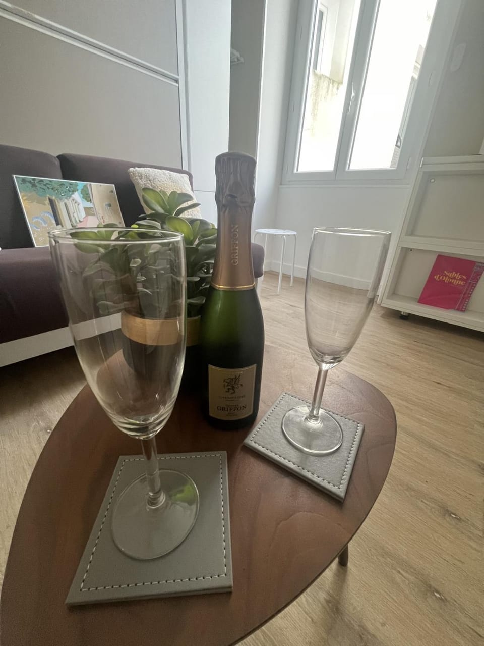 Seating area, Alcoholic drinks