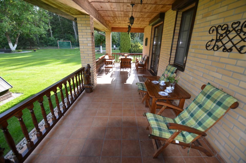 Balcony/Terrace, Garden view
