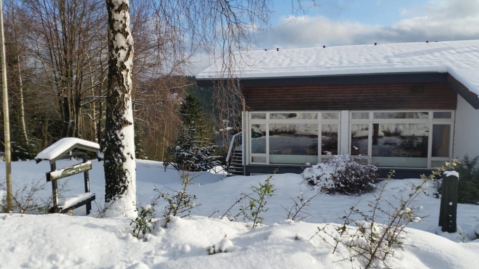 Property building, Winter