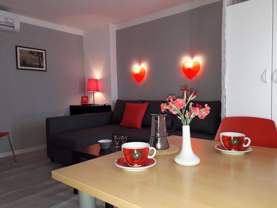 studio LOVE - free EVSE wallbox & parking Apartment in Poreč