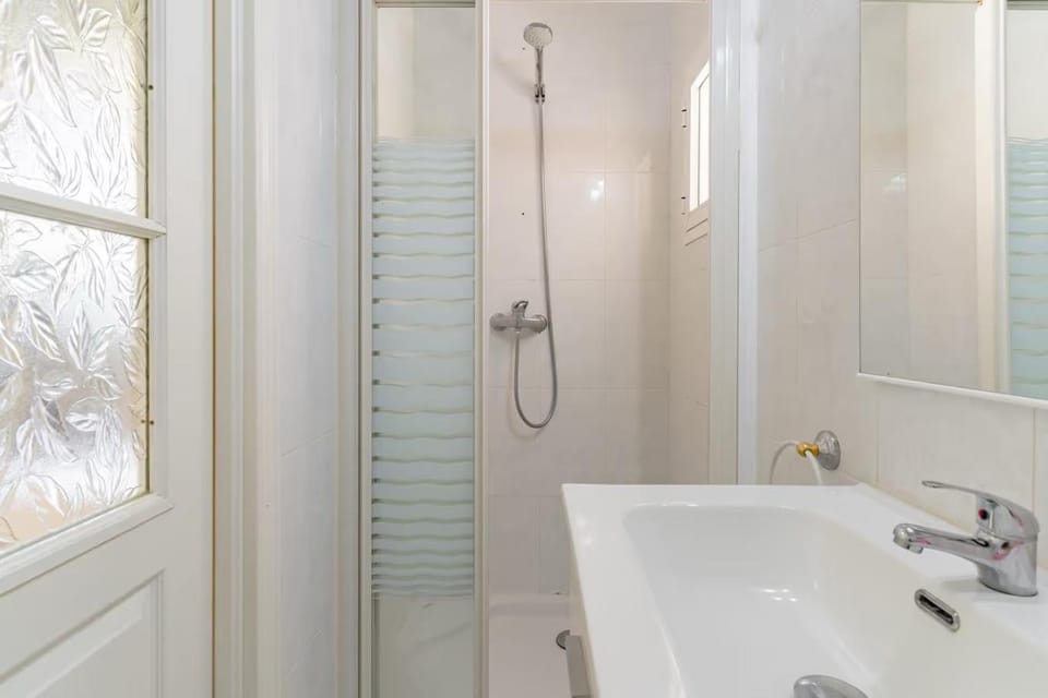 Beautiful Villa La Caracola heated pool Puerto Banus Marbella Villa in Marbella