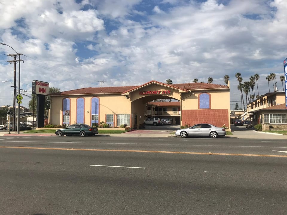 Economy Inn LAX Inn in Inglewood