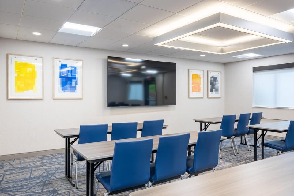 Meeting/conference room