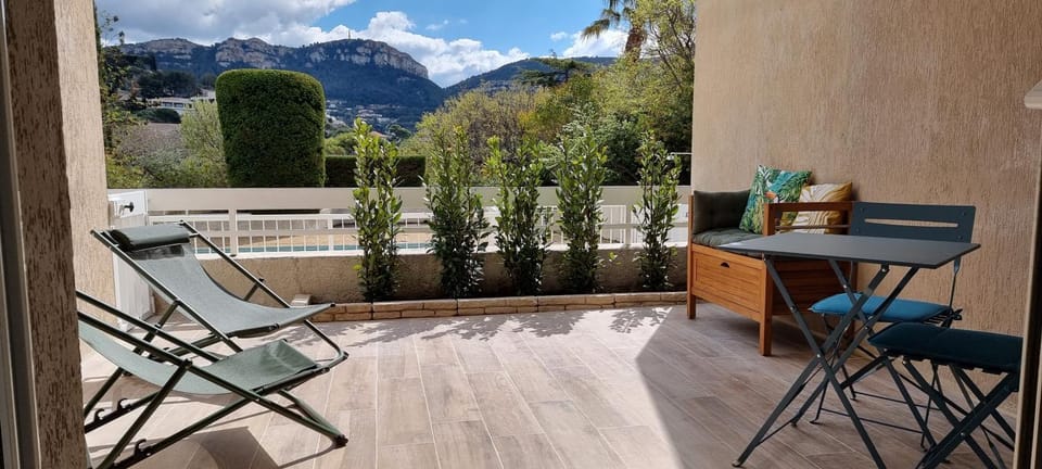 "Côté Soubeyran" Centre-ville, Garage, Piscine, Terrasse Apartment in Cassis