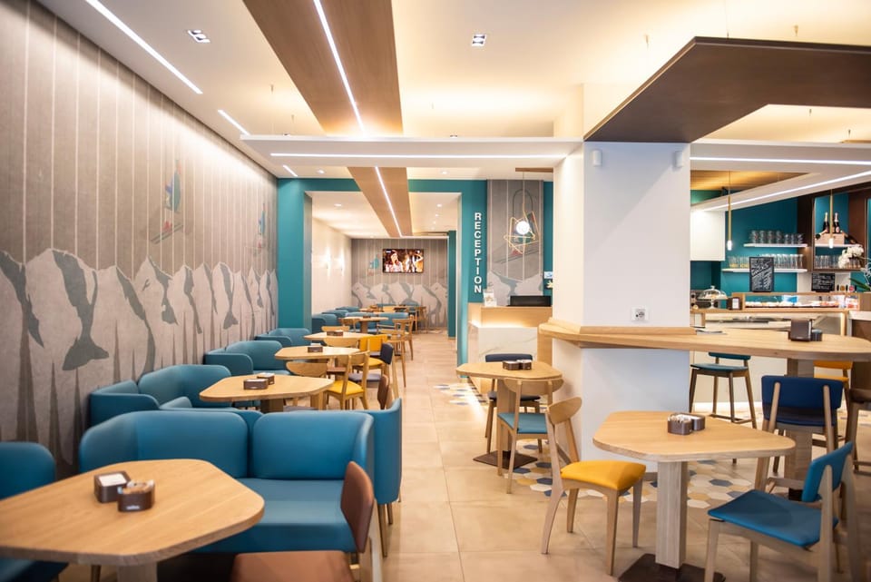 Lounge or bar
