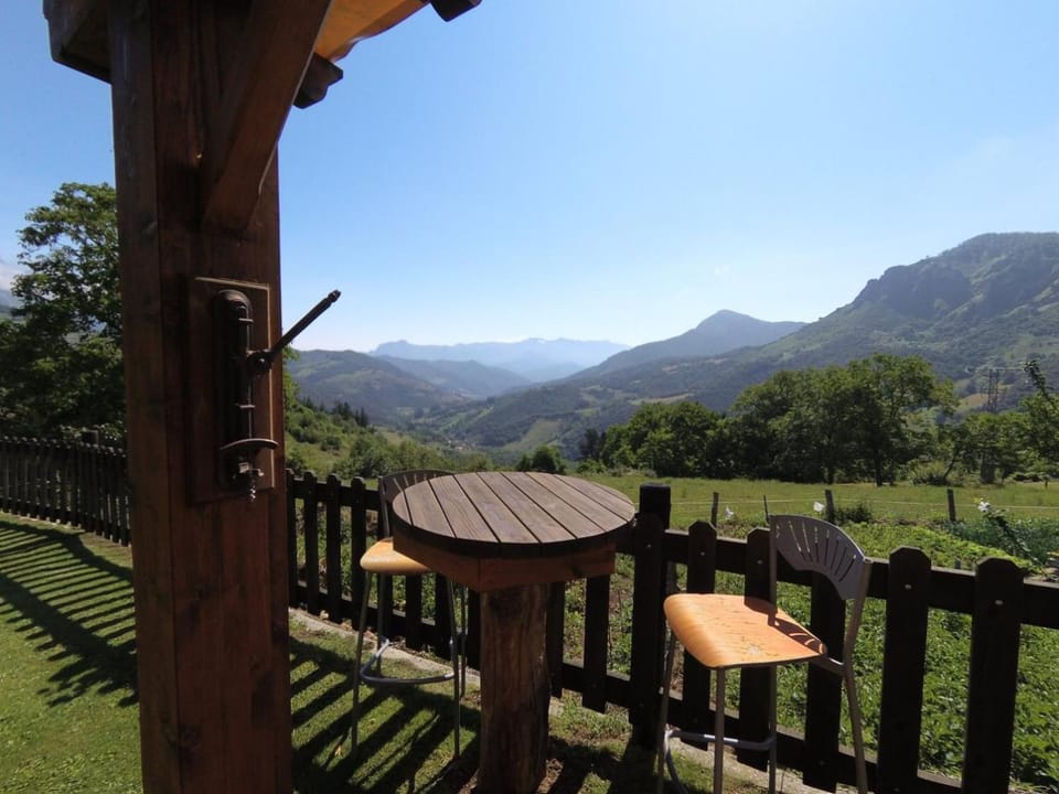 CASA TERESA House in Cantabria