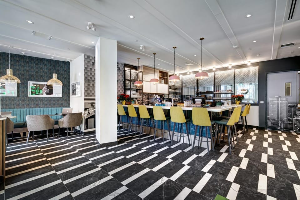 Lounge or bar