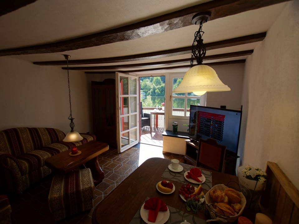Balcony/Terrace, Balcony/Terrace, Living room, River view, River view