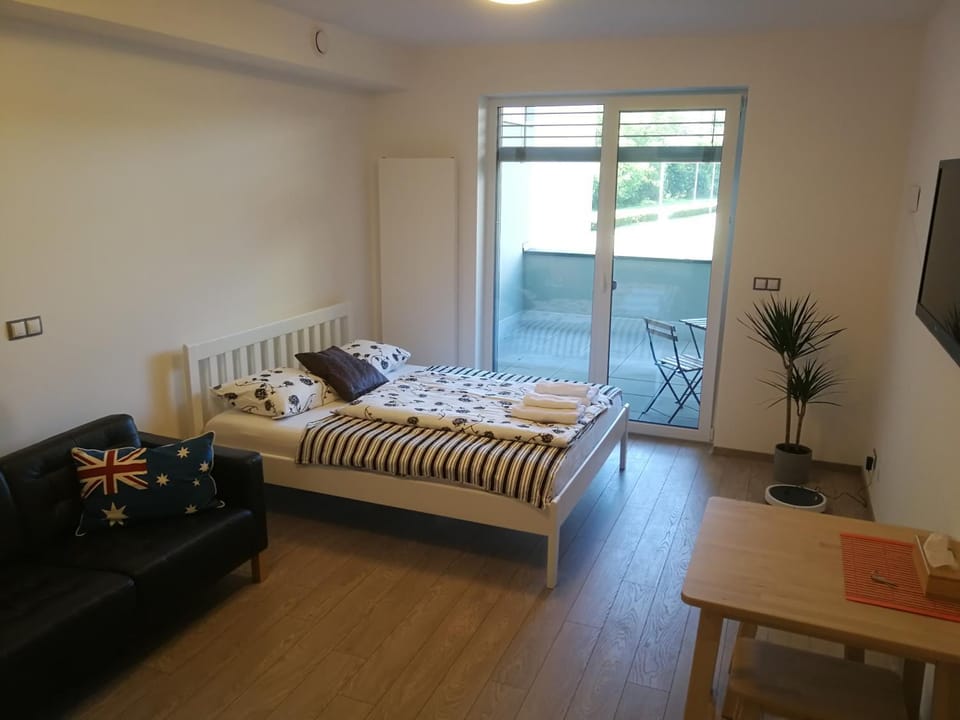 Bed, Living room, Bedroom