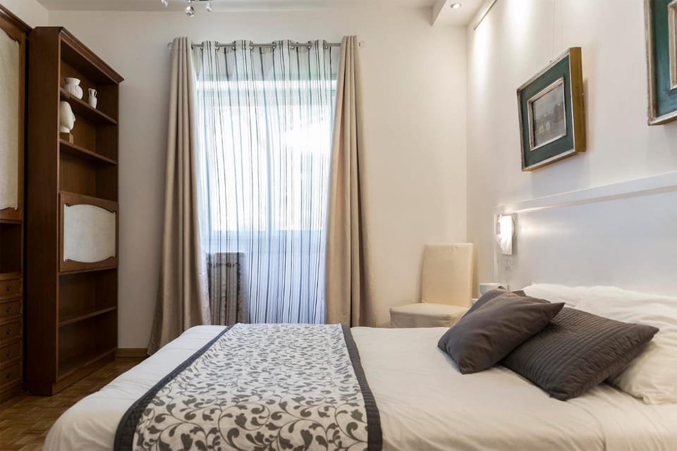 Dulcis In Vatican b&b Bed and Breakfast in Rome