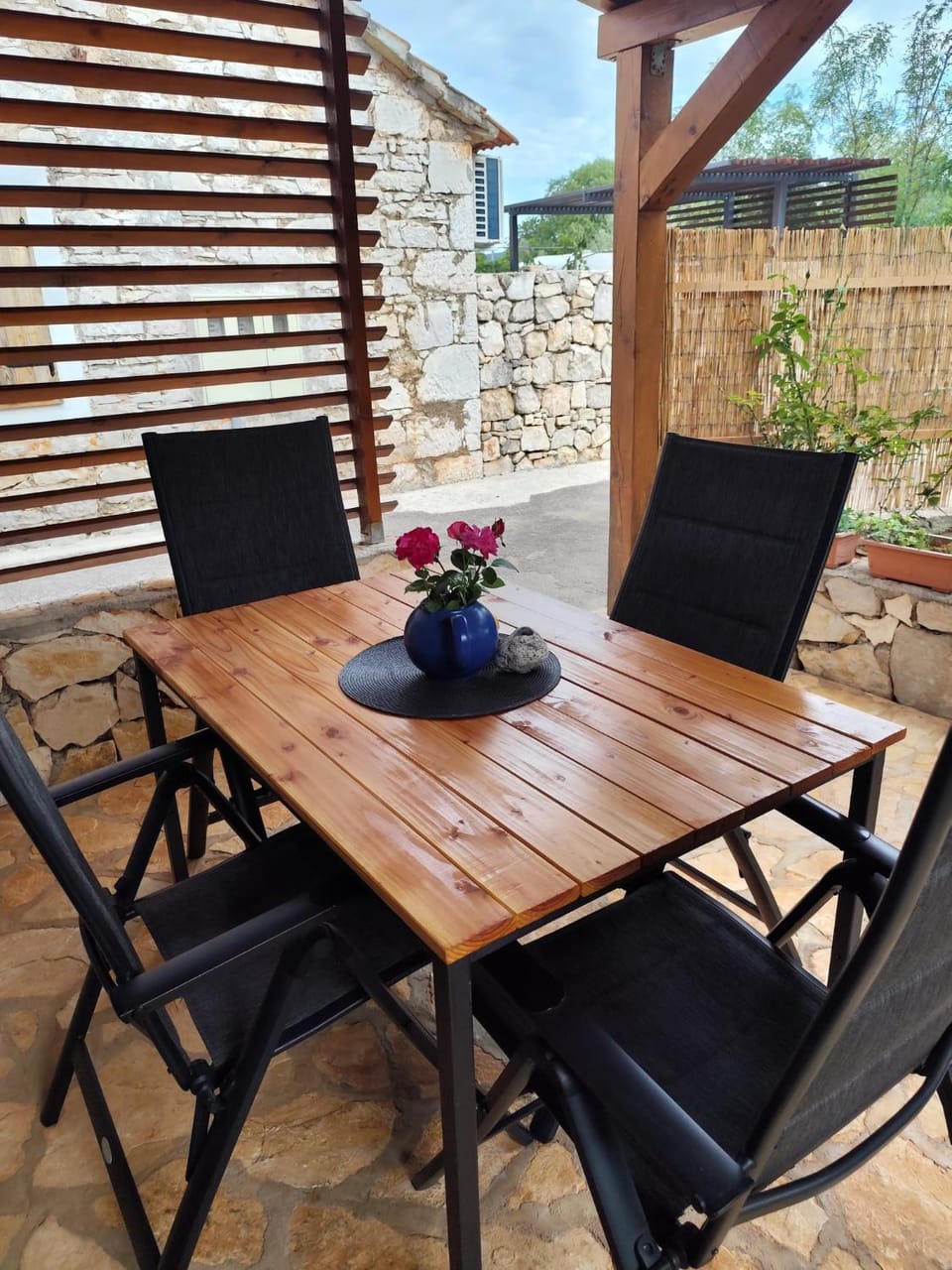 Krka Waterfalls Stonehouse Roko Apartment in Šibenik-Knin County, Croatia