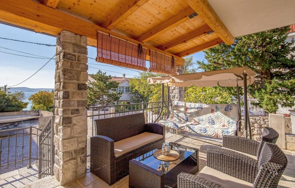 Balcony/Terrace, Balcony/Terrace