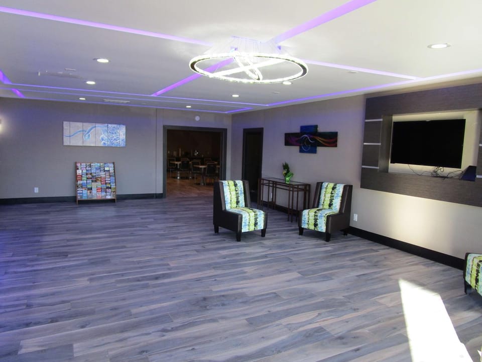 Lobby or reception, On site