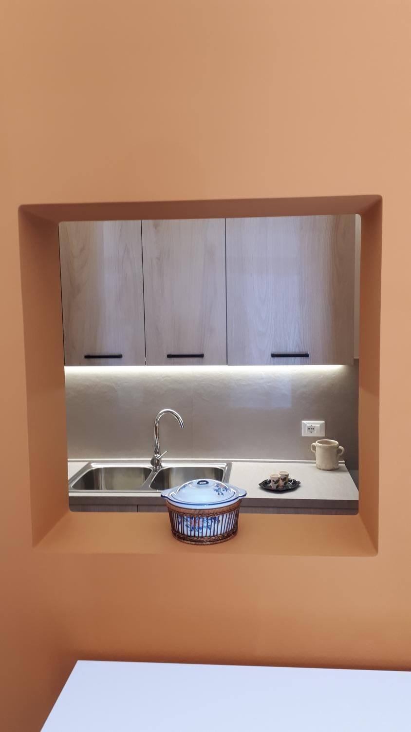 Kitchen or kitchenette