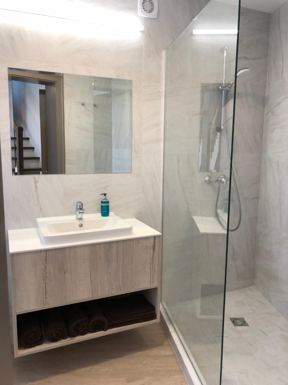 Shower, Bathroom