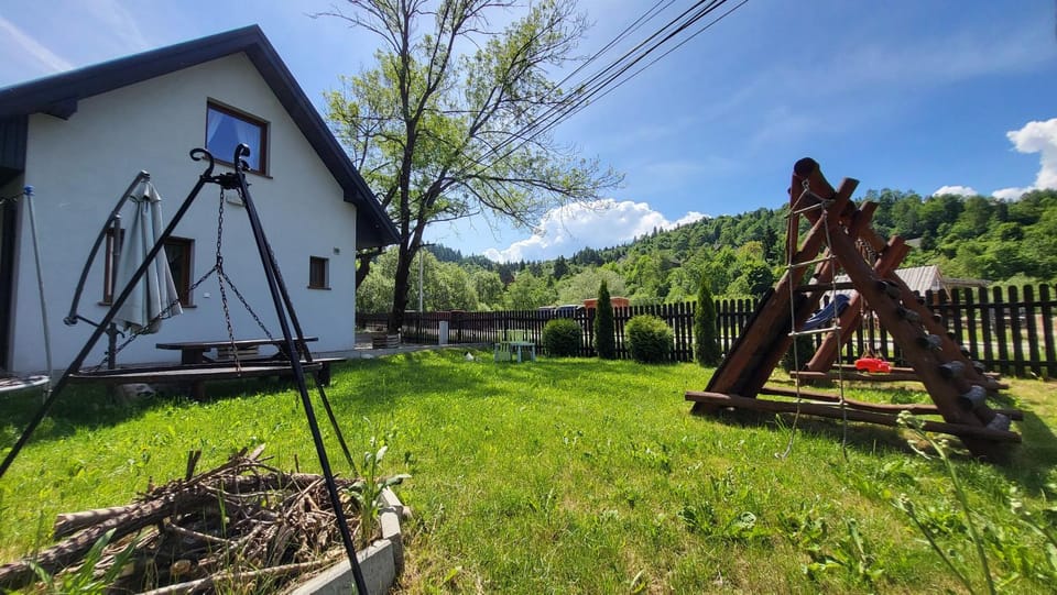 Spring, Natural landscape, BBQ facilities, Garden view