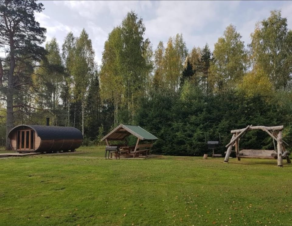 Väike-Puusmetsa puhkemaja House in Estonia