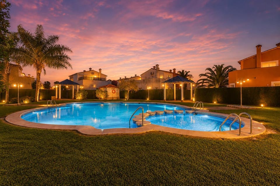 Night, Garden view, Swimming pool