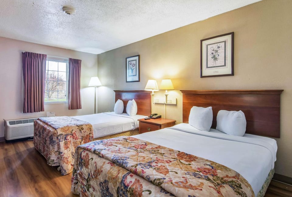 Photo of the whole room, On site