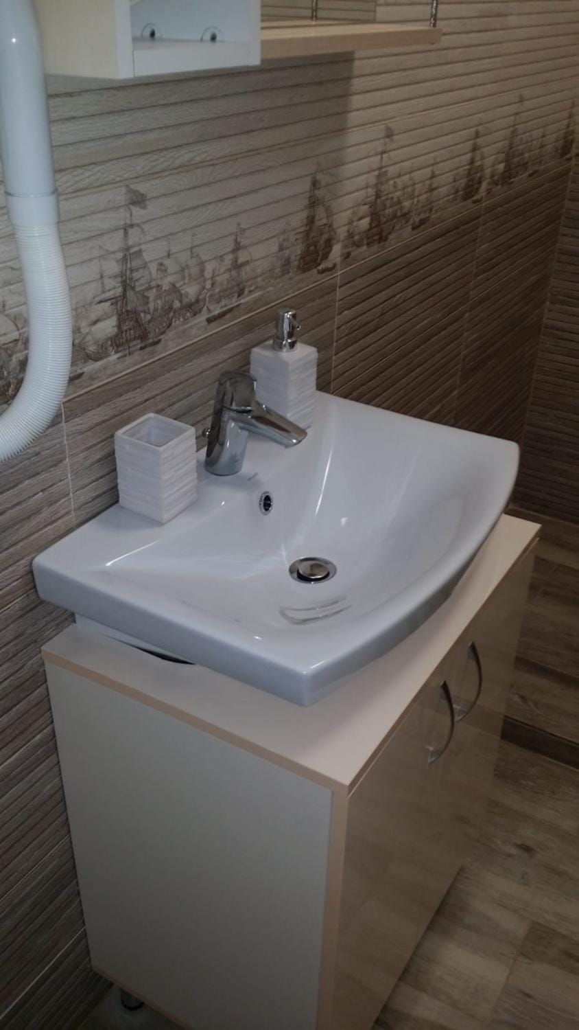IRIS Apartment in Constanța County