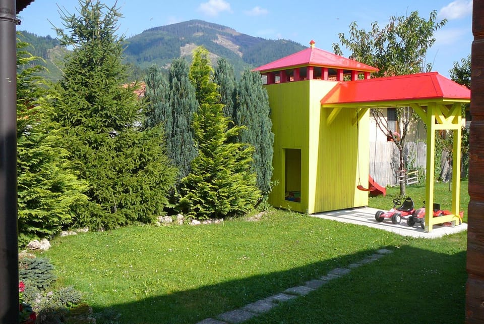 Children play ground, Garden, Mountain view