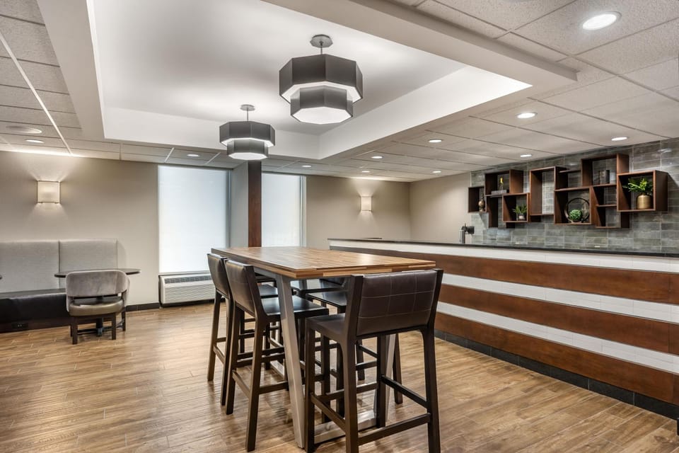 Lounge or bar