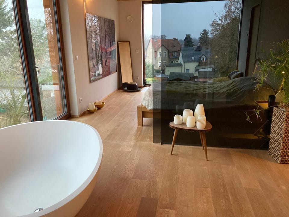 Bathroom, Bedroom, Bath