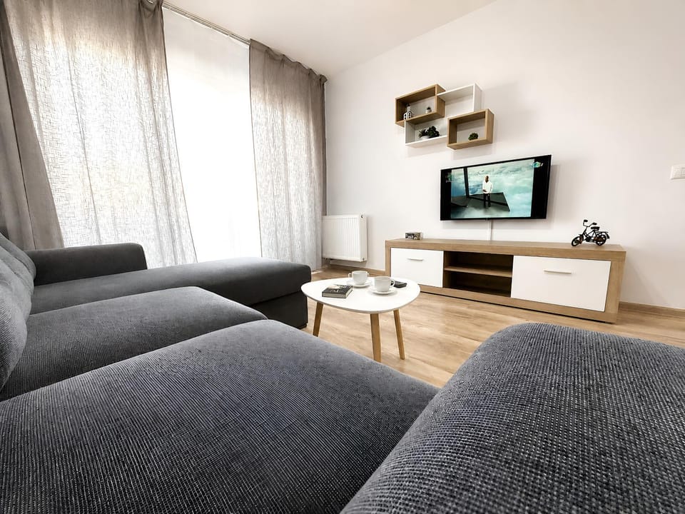 TV and multimedia, Living room, Bedroom
