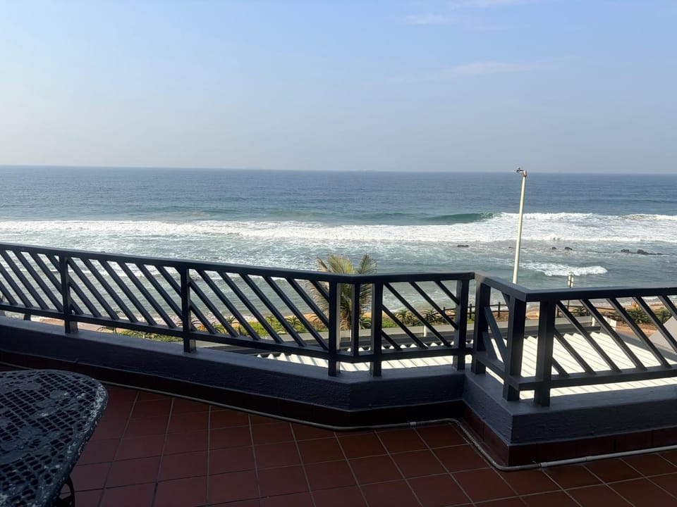 Property building, View (from property/room), View (from property/room), Sea view, Sea view