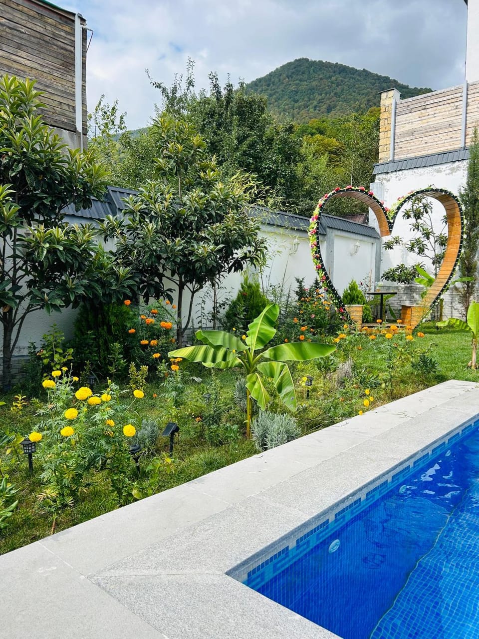 Qafqaz Mountside Chalet House in Azerbaijan