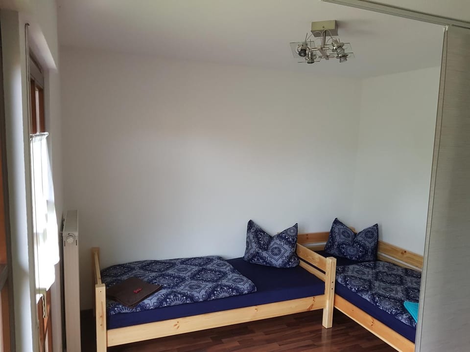 Bed, Living room, Decorative detail