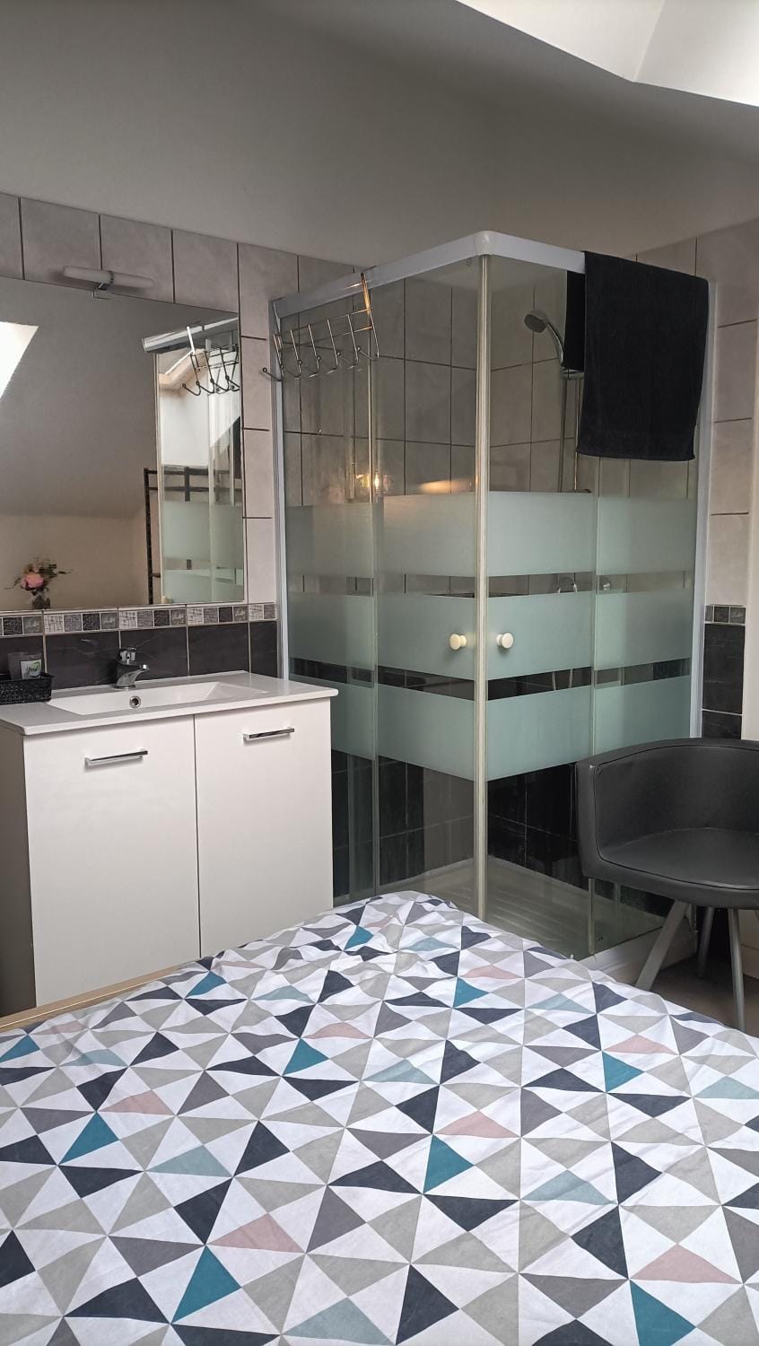 Shower, Bathroom